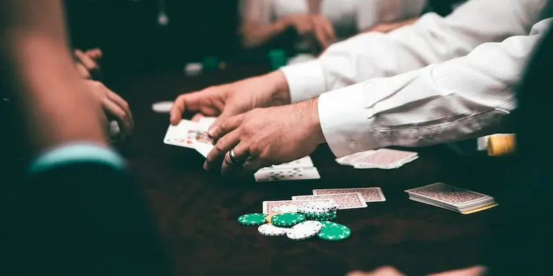 Poker Strategy Tips: How to Outsmart Your Opponents